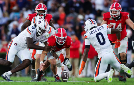 Georgia's Gunner Stockton loses last-minute fumble to cap 3-turnover day in painful loss to Auburn
